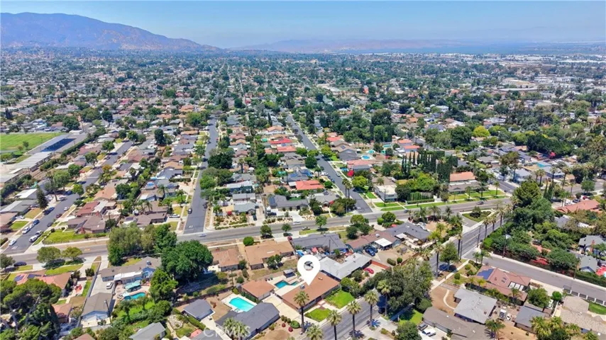 1410 Kellogg, Corona, California 92879
