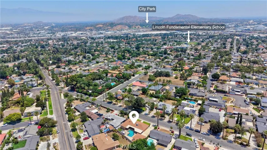 1410 Kellogg, Corona, California 92879