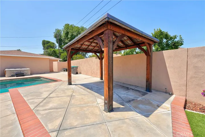 1410 Kellogg, Corona, California 92879