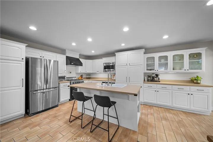 16710 Highfalls Street, Canyon Country, California 91387