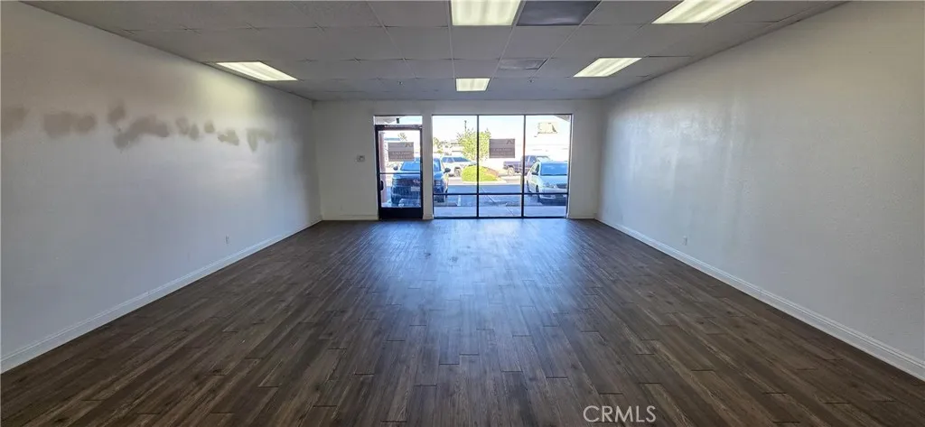 16061 Bear Valley 2, Hesperia, California 92345