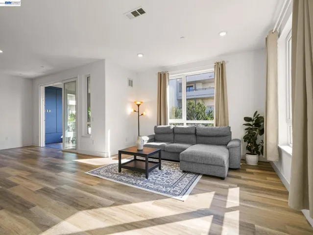 45258 Tom Blalock St 200, Fremont, California 94539