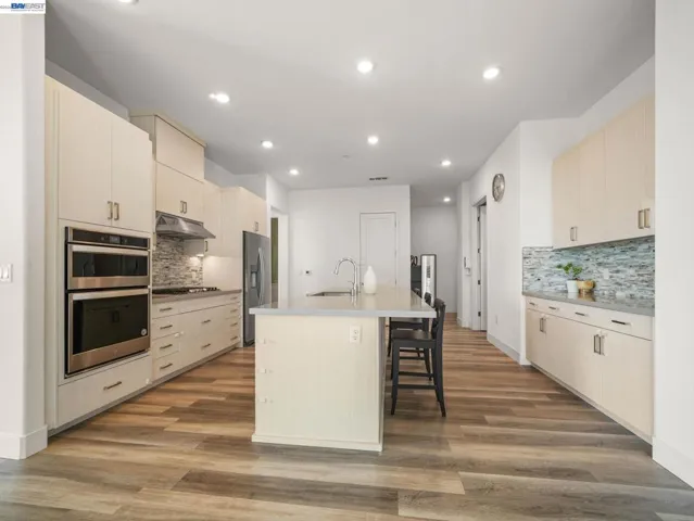 45258 Tom Blalock St 200, Fremont, California 94539