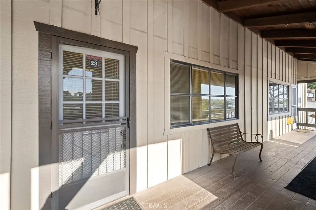 935 Riverside 23, Paso Robles, California 93446 — photo 4