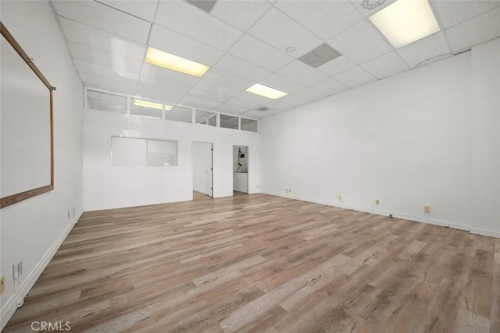 935 Riverside 23, Paso Robles, California 93446 — photo 5