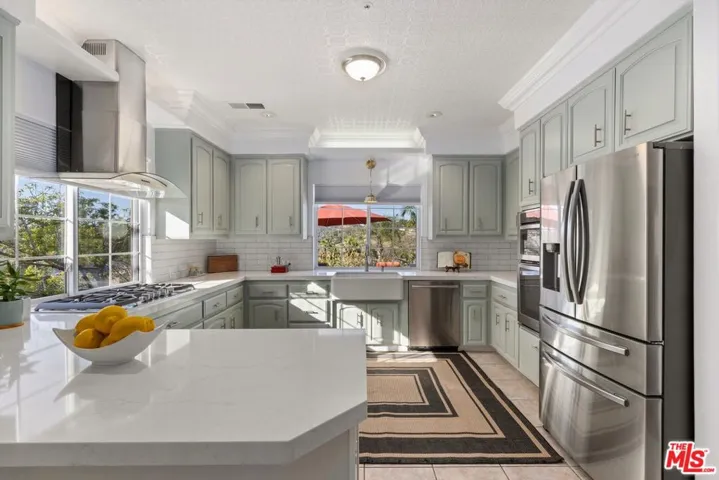 1751 Monte Vista Drive, Vista, California 92084