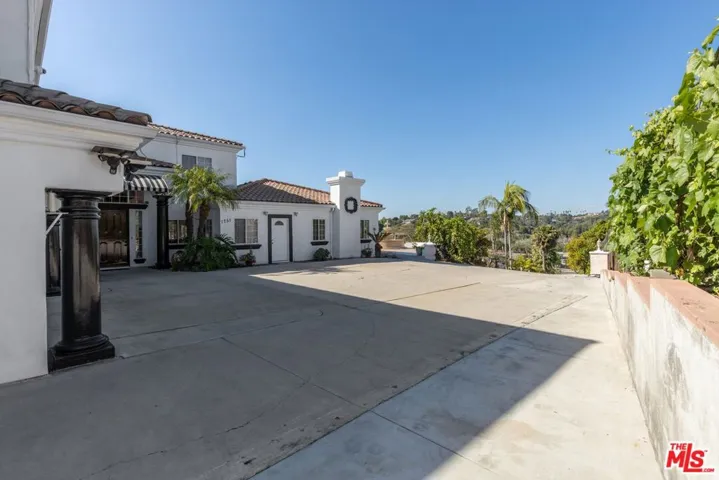 1751 Monte Vista Drive, Vista, California 92084