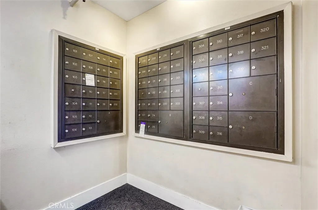 Secure Mail Center
