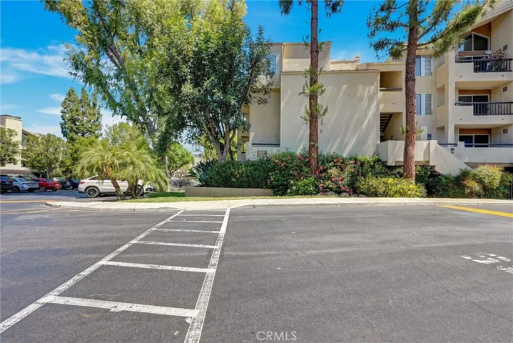 5545 Canoga Avenue 220, Woodland Hills, California 91367