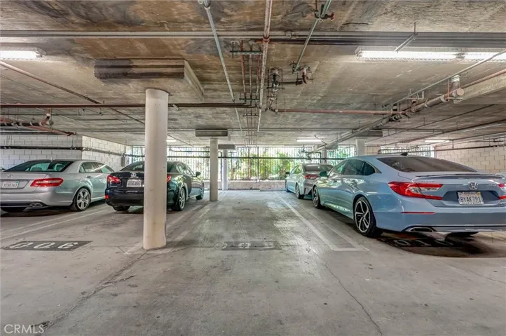 5545 Canoga Avenue 220, Woodland Hills, California 91367