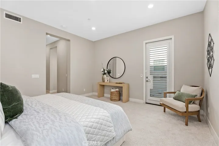 110 Spiral, Irvine, California 92618