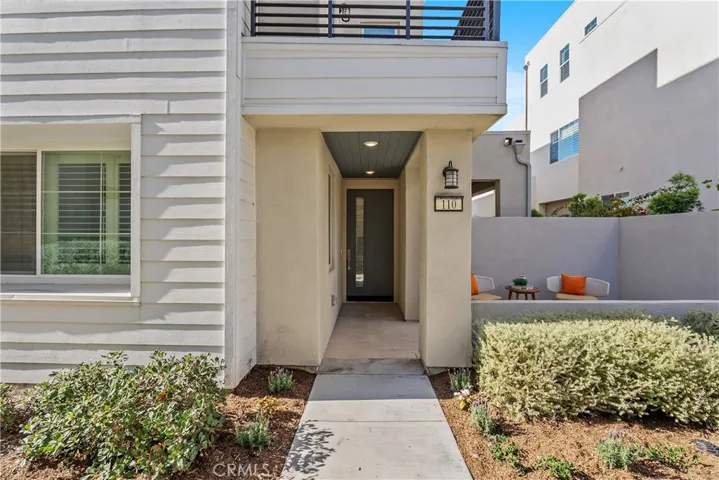 110 Spiral, Irvine, California 92618
