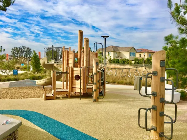 110 Spiral, Irvine, California 92618