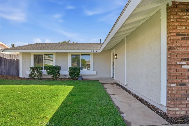 2924 Louisiana, Riverside, California 92506