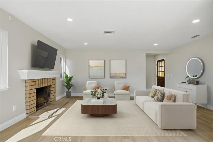 2924 Louisiana, Riverside, California 92506