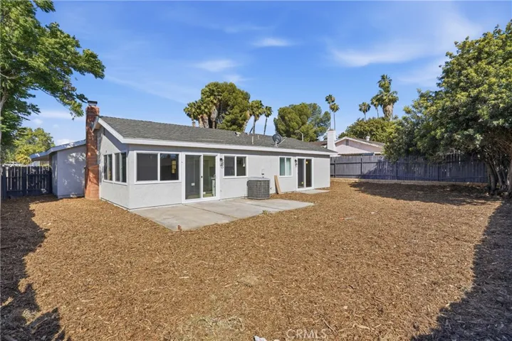 2924 Louisiana, Riverside, California 92506