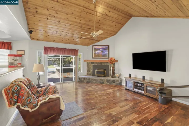 4321 Gold Run Dr, Oakley, California 94561