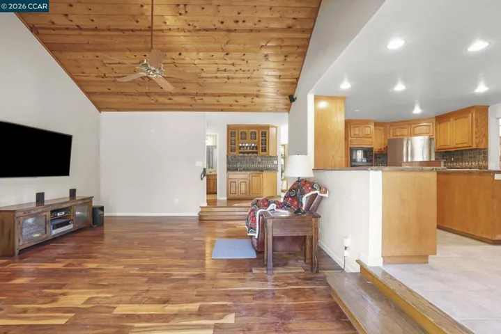 4321 Gold Run Dr, Oakley, California 94561