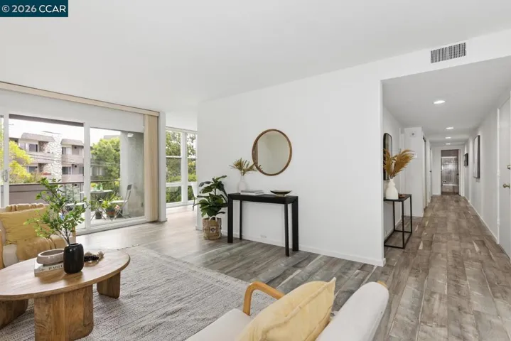 3945 Harrison St 23, Oakland, California 94611