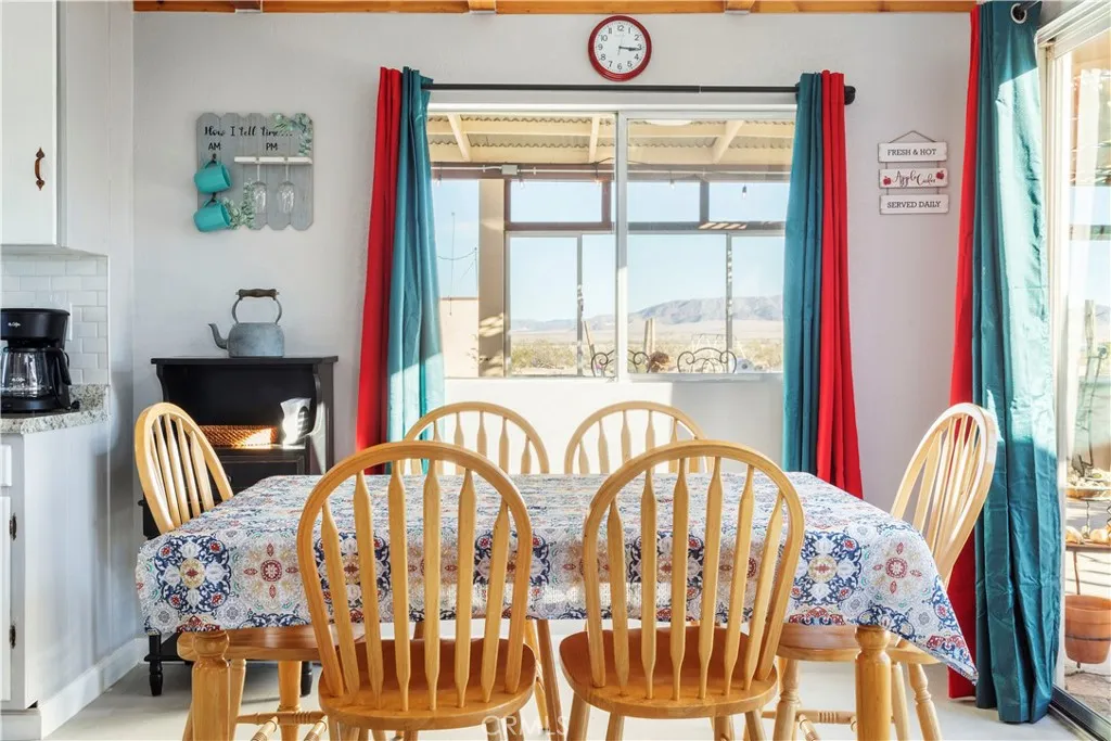 6220 Lanes Lane, 29 Palms, California 92277 — photo 5