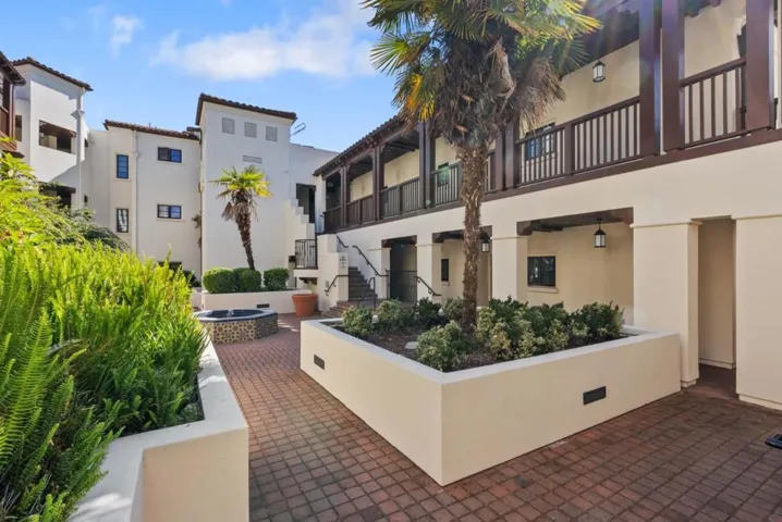 244 View Street, Mountain View, California 94041