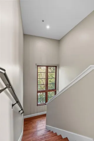 244 View Street, Mountain View, California 94041