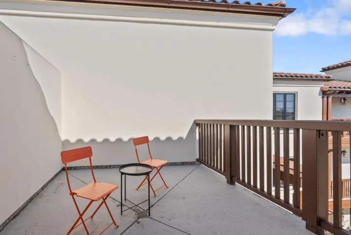 244 View Street, Mountain View, California 94041