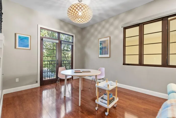 244 View Street, Mountain View, California 94041
