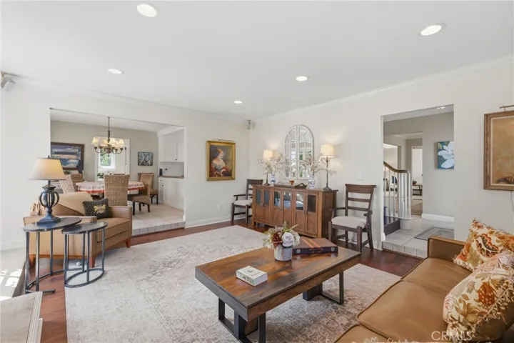2552 Sunset, Riverside, California 92506
