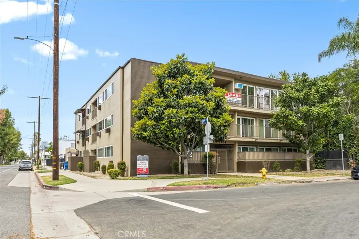 5409 Radford Avenue 7, Valley Village, California 91607