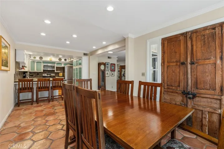 20 Leatherwood, Irvine, California 92612