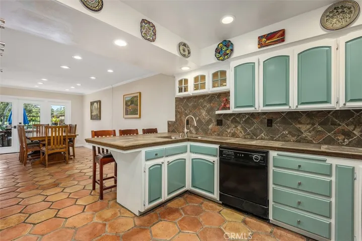 20 Leatherwood, Irvine, California 92612