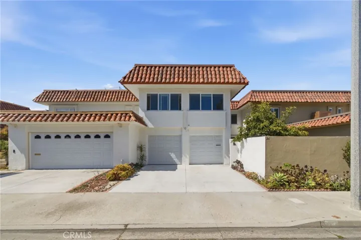 26 Palmento Way, Irvine, California 92612