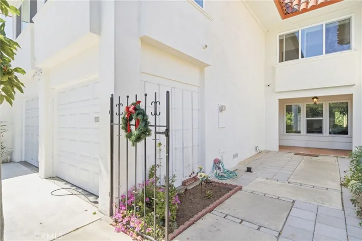 26 Palmento Way, Irvine, California 92612
