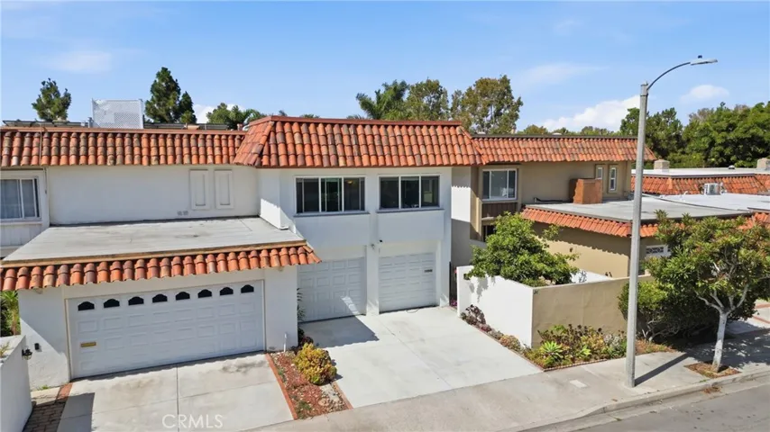 26 Palmento Way, Irvine, California 92612