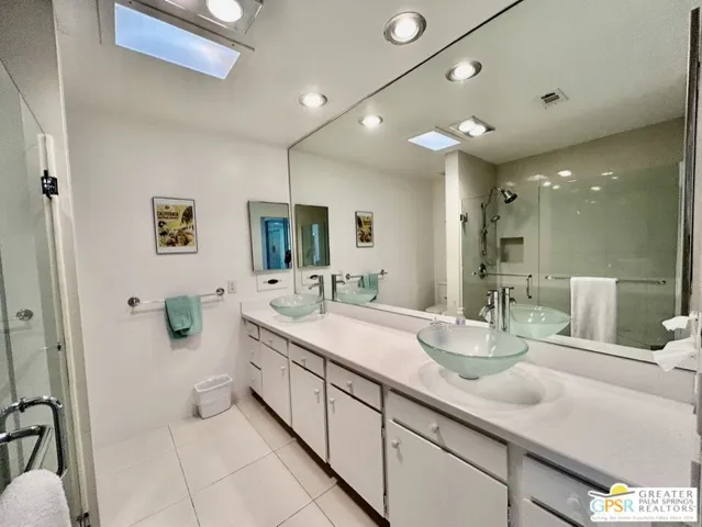197 Desert Lakes Drive, Palm Springs, California 92264