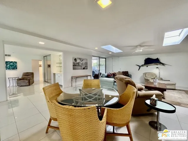 197 Desert Lakes Drive, Palm Springs, California 92264