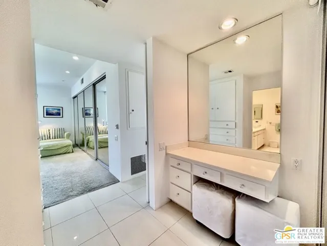 197 Desert Lakes Drive, Palm Springs, California 92264