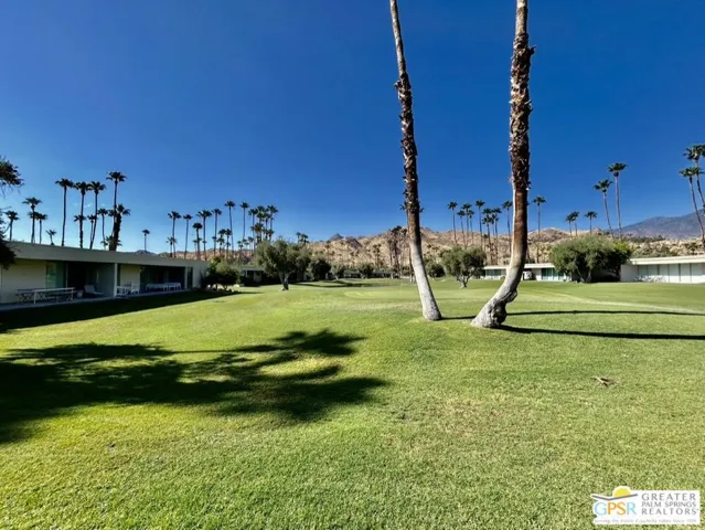 197 Desert Lakes Drive, Palm Springs, California 92264