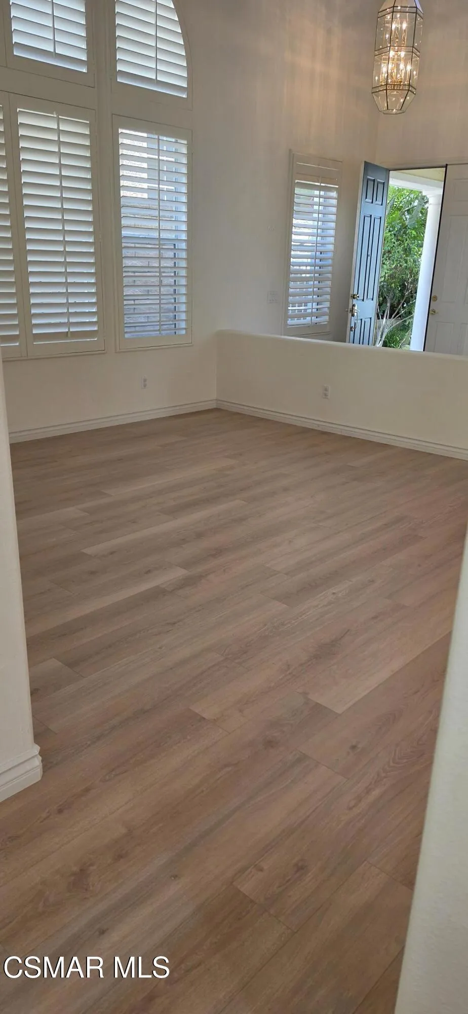 Hollycrest new floors-4