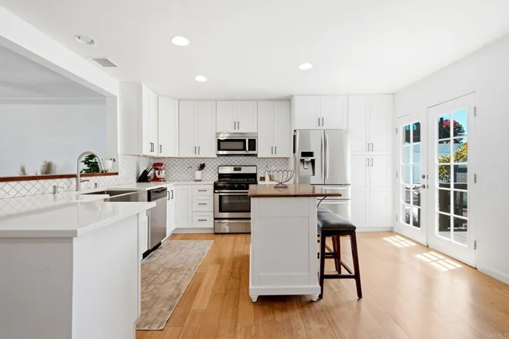 5134 Randlett Drive, La Mesa, California 91942