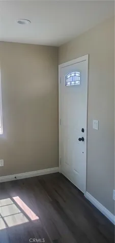 2945 S Castle Harbour B, Ontario, California 91761