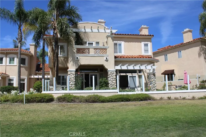26 Via Barcaza, Trabuco Canyon, California 92679