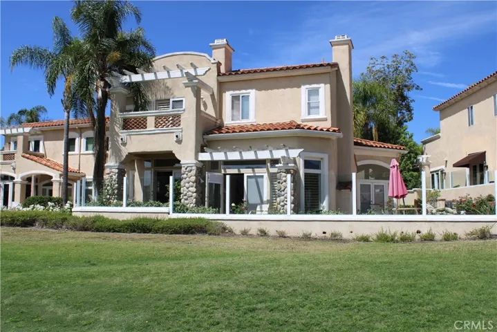 26 Via Barcaza, Trabuco Canyon, California 92679