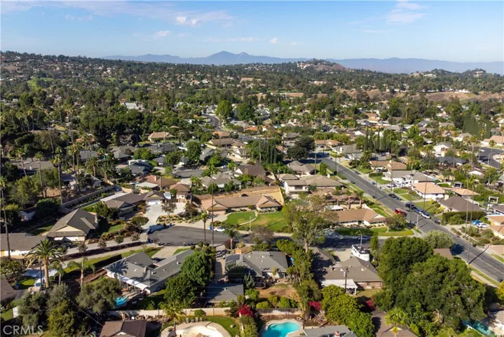 1185 La Subida Court, Riverside, California 92507