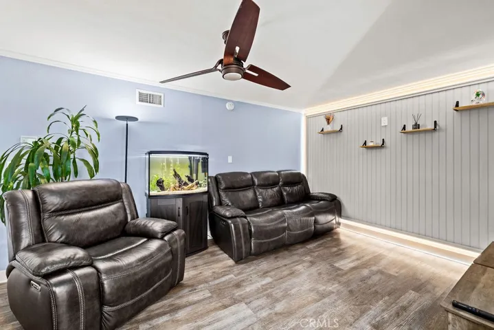 Living Room - Rear living area