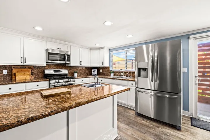 Kitchen - Rear living area