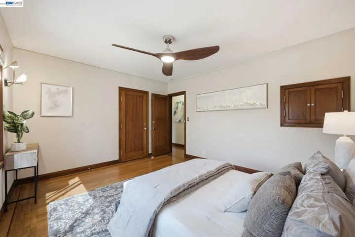 1800 Versailles Ave, Alameda, California 94501