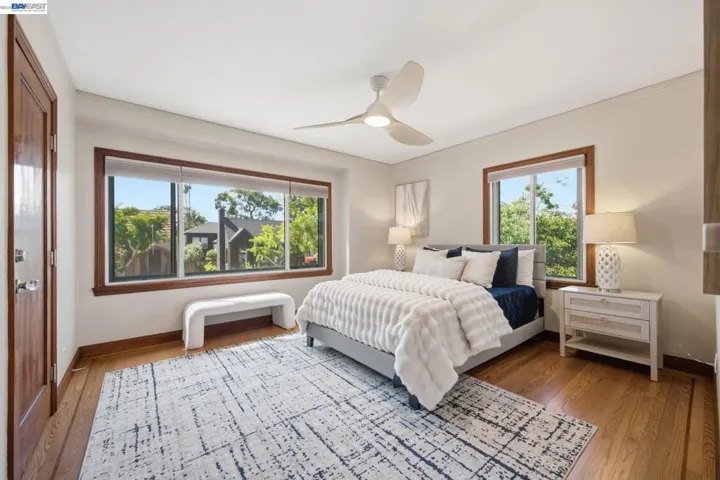 1800 Versailles Ave, Alameda, California 94501