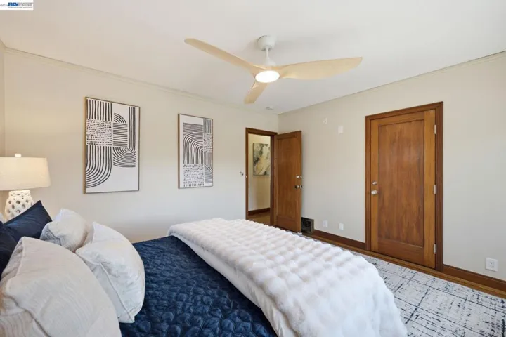 1800 Versailles Ave, Alameda, California 94501